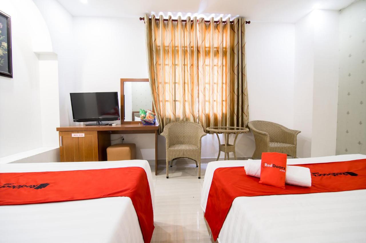 Reddoorz Plus @ Trung Son Residence 胡志明市 外观 照片