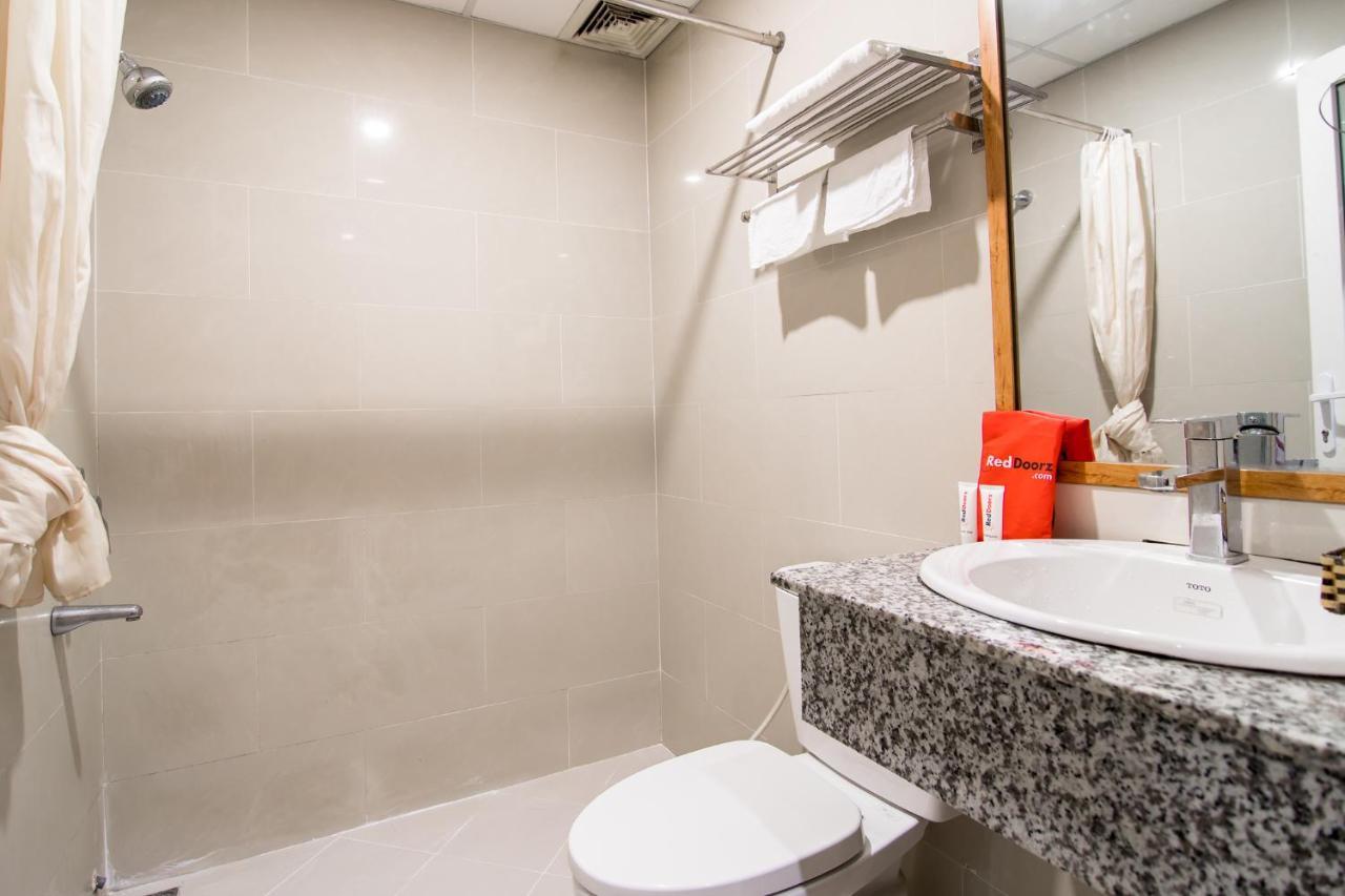 Reddoorz Plus @ Trung Son Residence 胡志明市 外观 照片