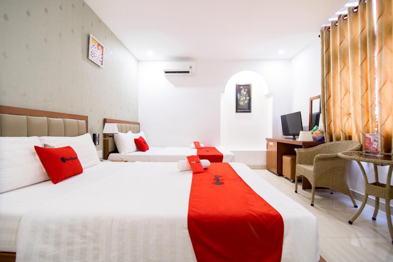 Reddoorz Plus @ Trung Son Residence 胡志明市 外观 照片