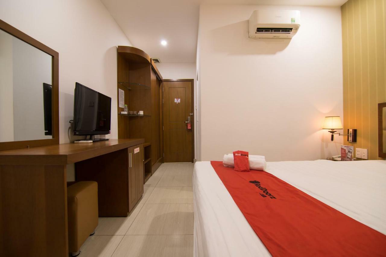 Reddoorz Plus @ Trung Son Residence 胡志明市 外观 照片